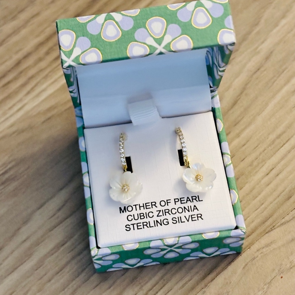 Rachel Zoe White and Gold Flower Earrings